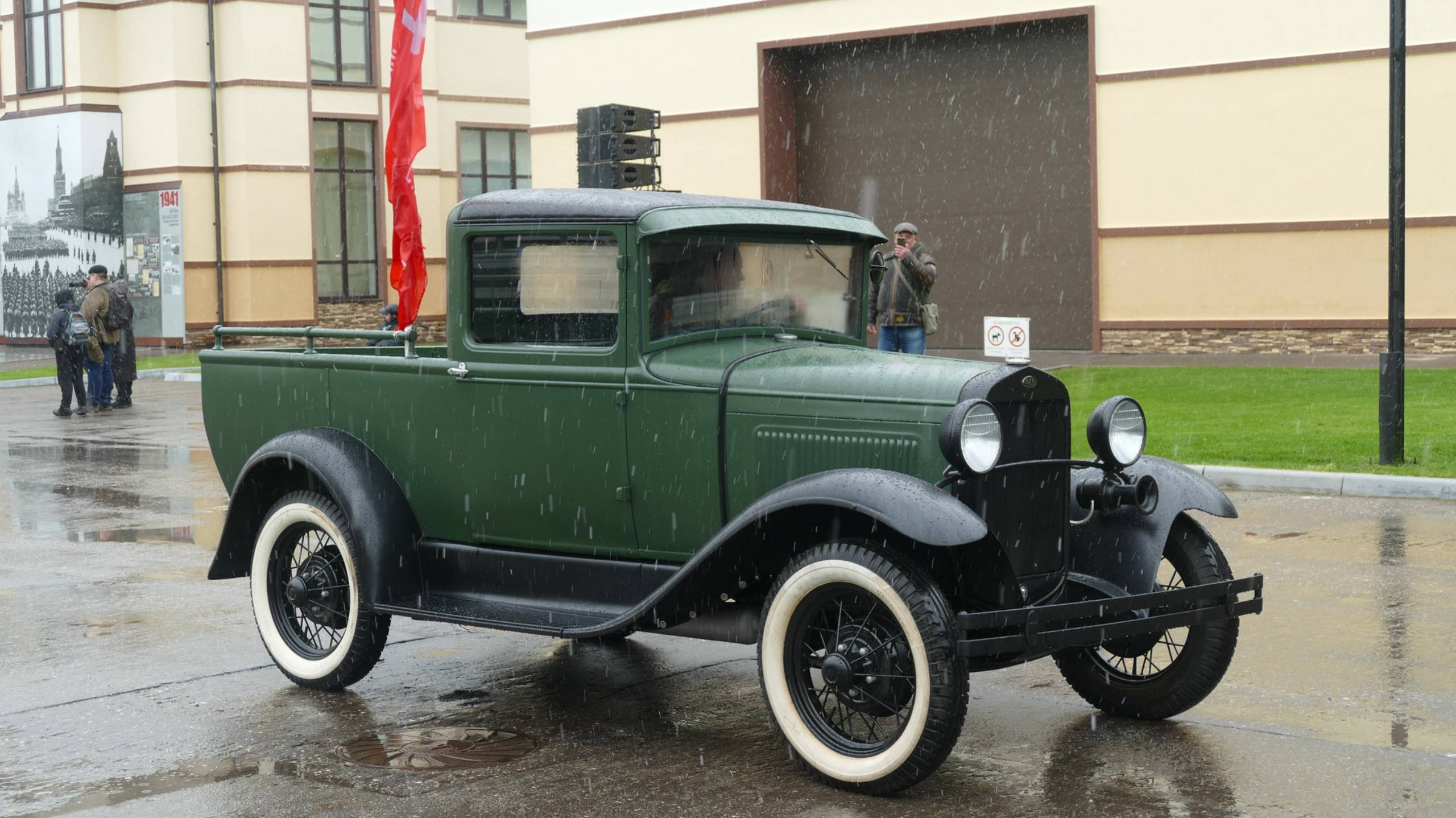 Пикап ГАЗ-4, репетиция парада в Музее отечественной военной истории, 7 мая 2025 смотреть онлайн