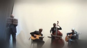 "Романс " - Олег Смирнов и трио Евгении Браганцевой ( GuitarLady)