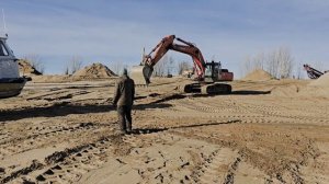 "Заря" на берегу