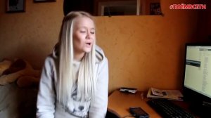 Красивая девушка круто поет песню 'Эта песня простая' (IOWA cover),шикарно спела,