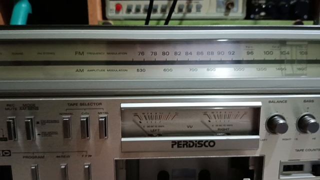 Hitachi TRK-8600 после небольшого ремонта смотреть онлайн