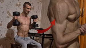 4 минуты качаем плечи с гантелями! (без перерывов)