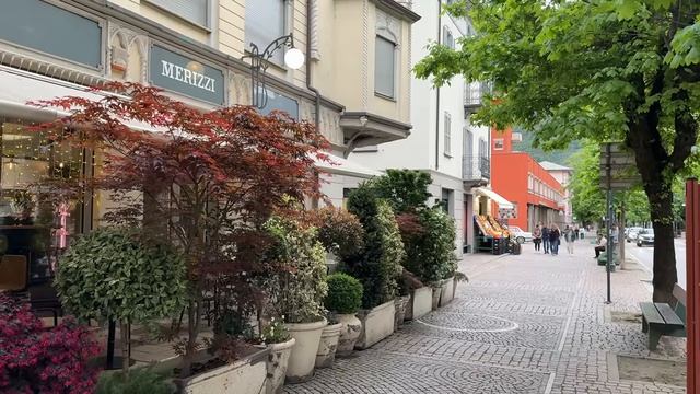 🇮🇹 Тира́но, Ломбардия, Италия - так выглядит жизнь в городе рядом со Швейцарскими Альпами / 2025