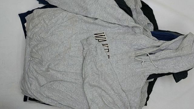 Толстовки брендовые (~90% мужские) секонд оптом 6 пак