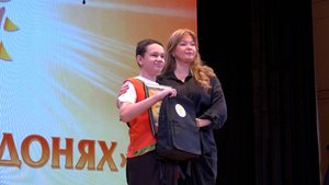 В Северской прошел финал краевого творческого фестиваля детей-инвалидов "Солнце в ладонях".