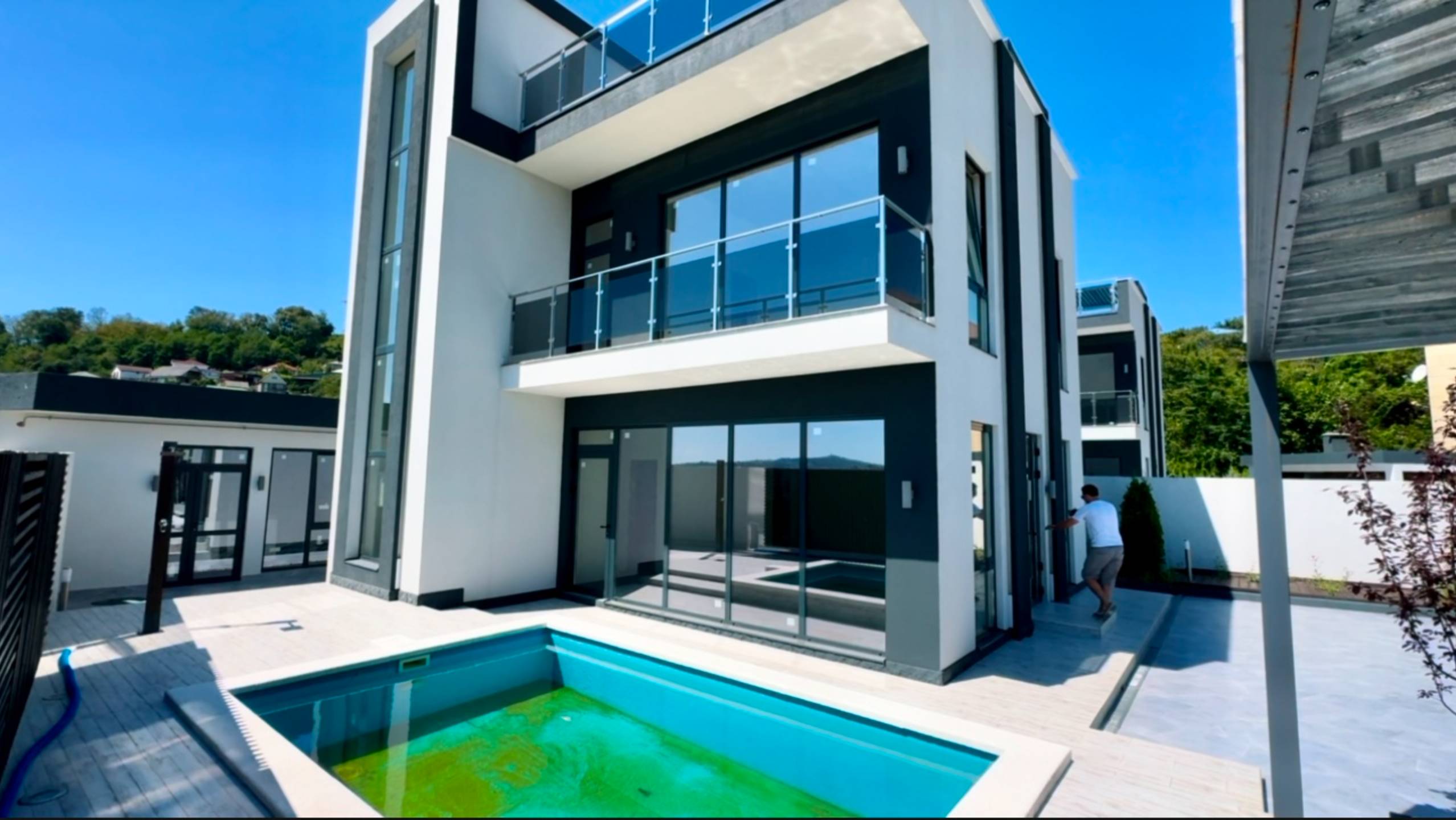 Дом у моря в Сочи с бассейном смотреть онлайн