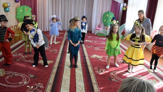 Осенний утренник ГК ДОУ №390 2ч.