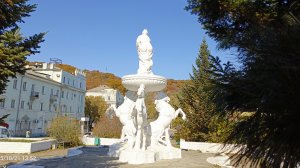 Немного Ленинской, Находка