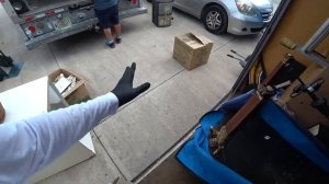 аукцион контейнеров США Дорогие коллекционные находки в брошенном контейнере. Повезло!