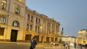 🏙️ Прогулка по Москве: вечерняя атмосфера, от которой не оторваться! ✨