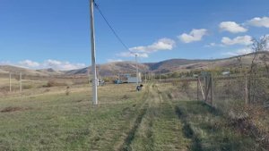 Обзор земельного участка в эко селе Мраморное, панорамный вид на озеро и лес!Свет! Идеальный заезд!