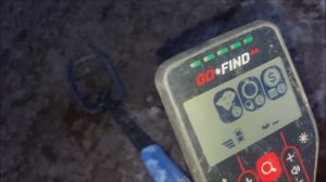 поиск металлоискателем! нашёл медь на старом пляже!