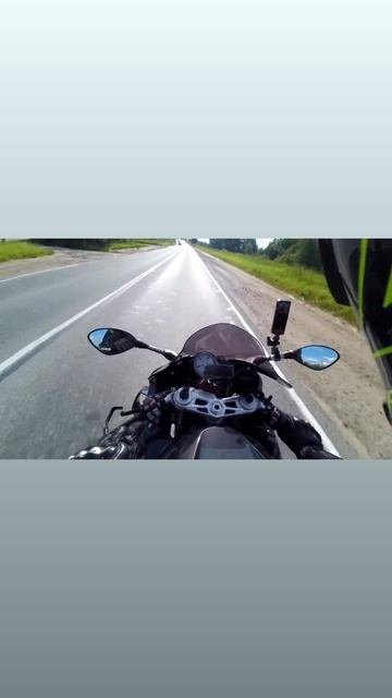 Человек на Ауди