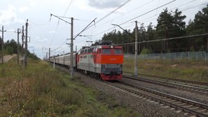 Электровоз ЧС4т-277 с пассажирским поездом №347А Санкт-Петербург - Уфа