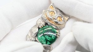 Брошь малахит "Кот" 46*30мм. Арт: м817500