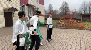 Татарская народная игра «Иштирәк-Иштирәк бездән сезгә кем кирәк?»