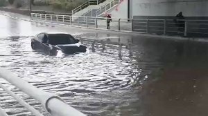 Наводнение превратило испанские улицы в реки