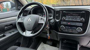 Mitsubishi Outlander 3 2015 2.0CVT 4WD