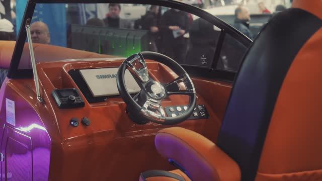 Лодки экспо