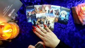 Какой мужчина думает о тебе что у него к вам на самом деле🔥расклад таро