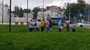 Долголетие на экскурсии на площади Ленина Серпухова