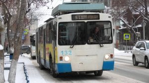 Троллейбус Екатеринбурга ЗиУ-682 КР Иваново №132 маршрут 1 на остановке "Карла Маркса"