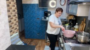 ЖИЗНЬ НА ПЕНСИИ В РОССИИ/КЛИМАКС ЗАМУЧИЛ, СНОВА ГОЛОДОВКА!