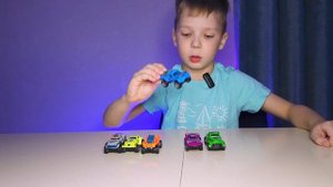 Обзор машинок, гоняющих по пустыне!!!