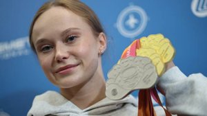 Гимнастка Мельникова рассказала о взаимоотношениях с соперницами на ЧМ
