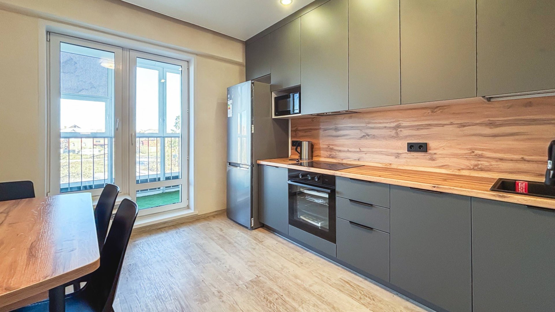 Рум-тур по 2-комнатной квартире по адресу Байкальская 346/1 (ЖК «Символ», аренда) смотреть онлайн