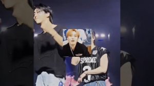 эдит с хан джисоном из стрей кидс