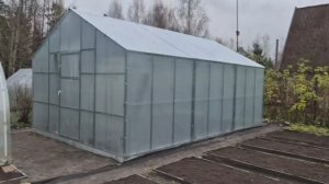 Приобрели новую теплицу