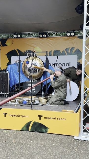 Сцена для мероприятий и праздников