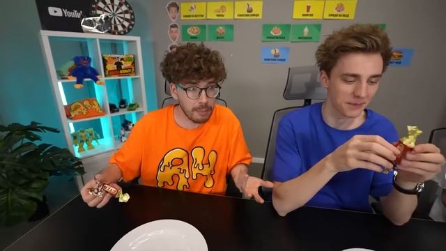 Пробуем Любимую ЕДУ КОМАНДЫ А4 смотреть онлайн