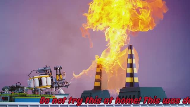 Конструкторы Lego Engineering разбивают стены в воде! смотреть онлайн