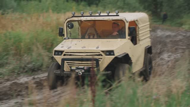 Полевые испытания внедорожного багги IRBIS 320 смотреть онлайн