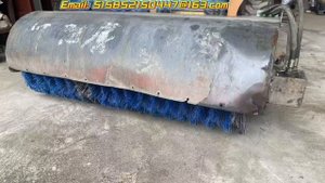 Продажа бывших в употреблении асфальтоукладчиков, дорожных катков, погрузчиков и фрезерных машин.