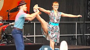 Песня Букет из белых роз. Танцуют Сондре и Таня. #Танцы