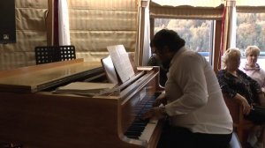 9 Миссисипи (песня Пола Робсона). Дмитрий Степанович