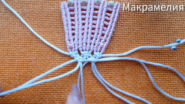 Ангелок в технике макраме