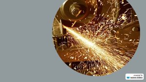 История и происхождение фамилии Айзенштейн: узнайте о значении и склонении этого фамильного имени