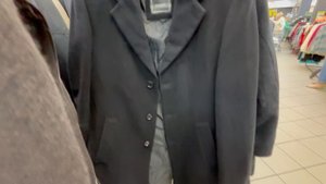 Заглянула в сэконд-хэнд