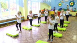 ДВИЖЕНИЯ В РИТМ