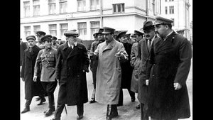 Сталин и Джугашвили - это один или два разных человека?