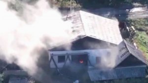 Расчеты беспилотников "Молния" громят блиндажи, пункты управления ВСУ на Красноармейском направлении