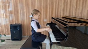 Барабаш Анастасия, 7 лет. О.Геталова. "Лягушки танцуют"