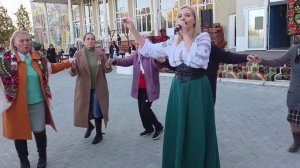 🔴 MOȘ ION CU VINUL BUN OMUL ARE UN DOR CUMINTE. Xорошего настроения вам и всех благ!🌞🍁🍇🍂🍇🍁🍇