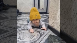 Ползает Пашуня, декабрь 2023 год ❤️