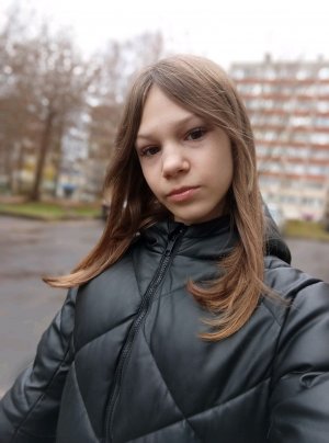 кушаем  с ноготочками