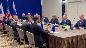 Песков призвал доверять официальным данным о переговорах Лаврова и Рубио